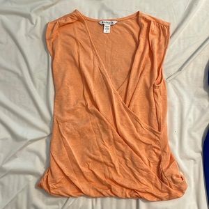 Woman’s Athleta shirt